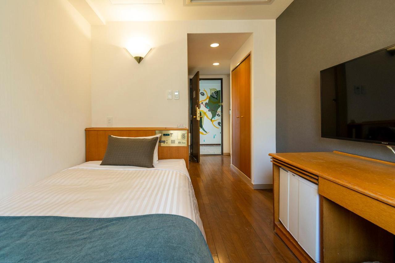 Toms Hotel Tóquio